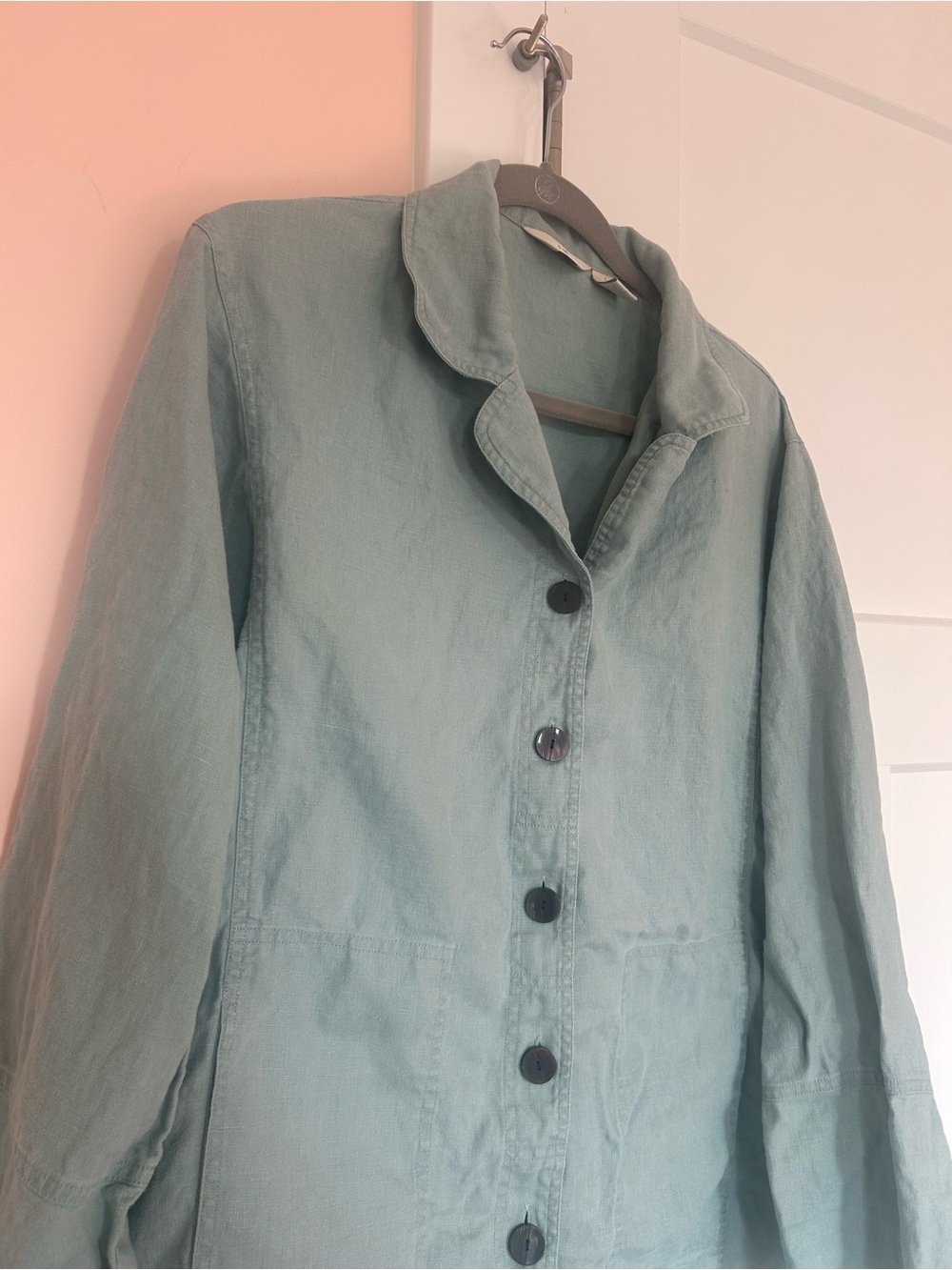 J. Jill sage green jacket is crafted from 100% linen - Picture 2 of 5